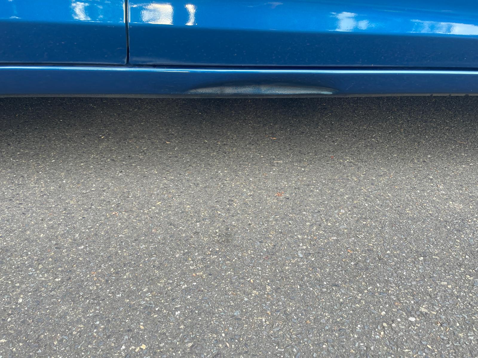 Deep structural scar on sill panel